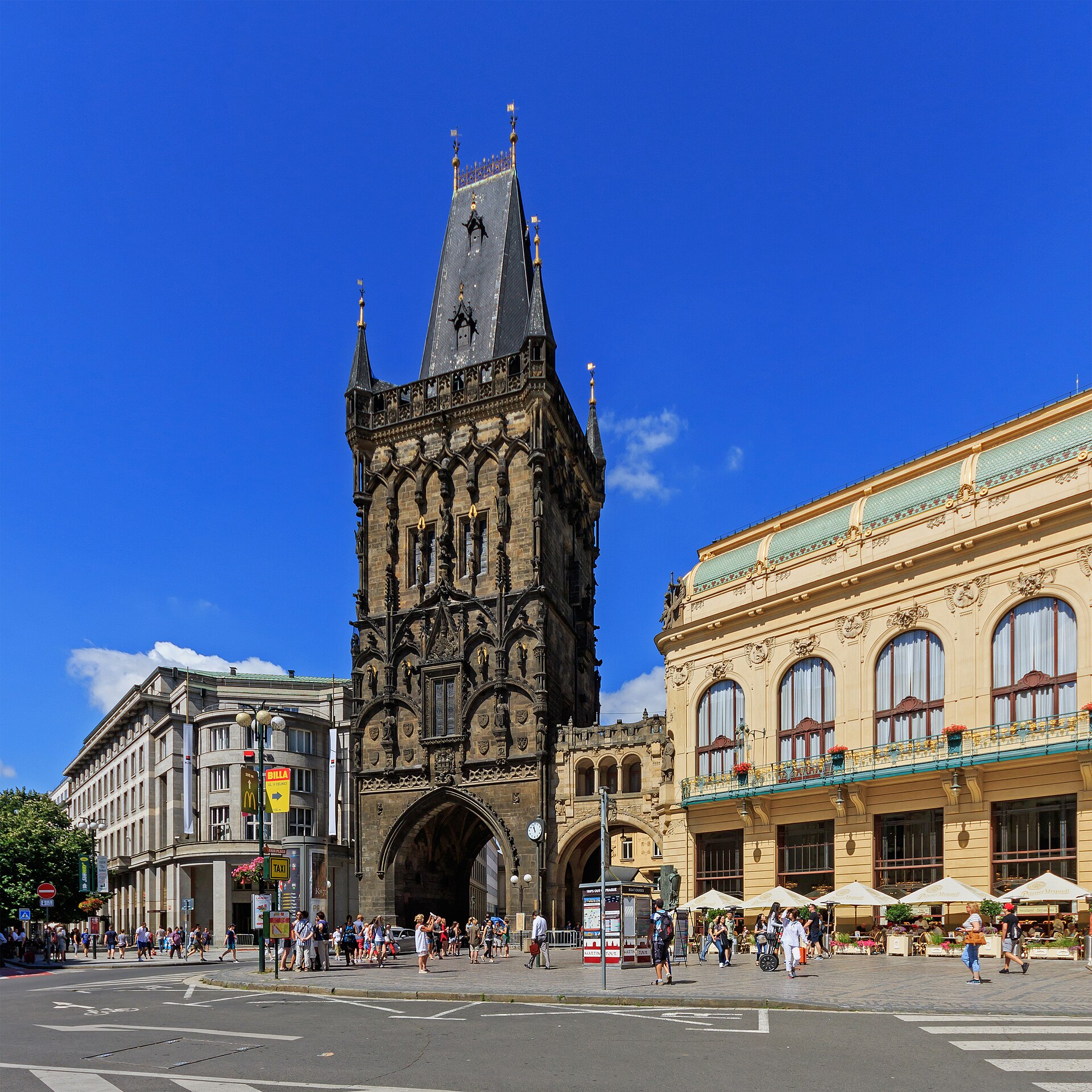 Powder Tower (Prašná brána)